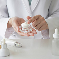 The Definitive Guide To Looking After Your Skin